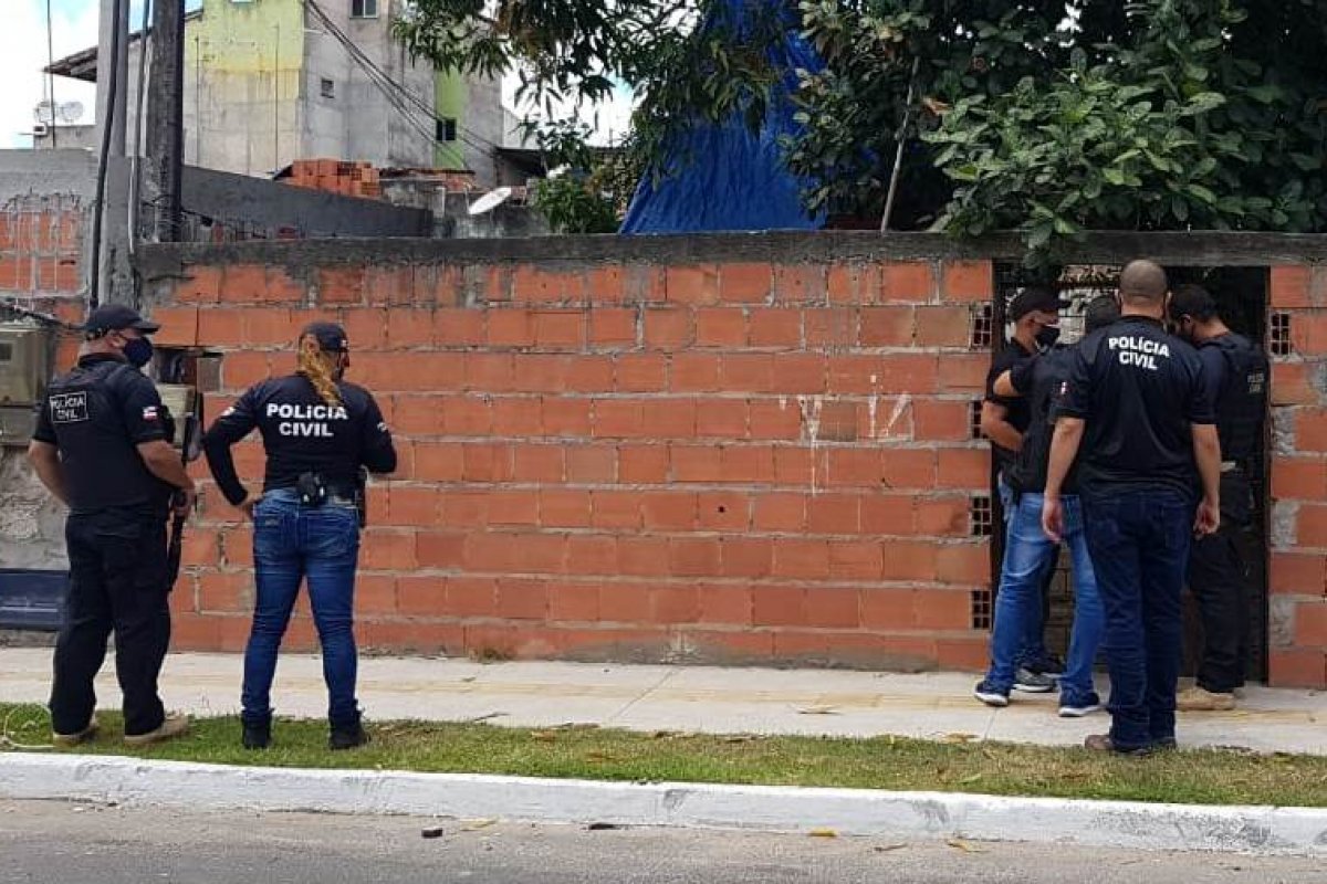 Polícia prende homem com mandado de prisão preventiva por homicídio, em Camaçari