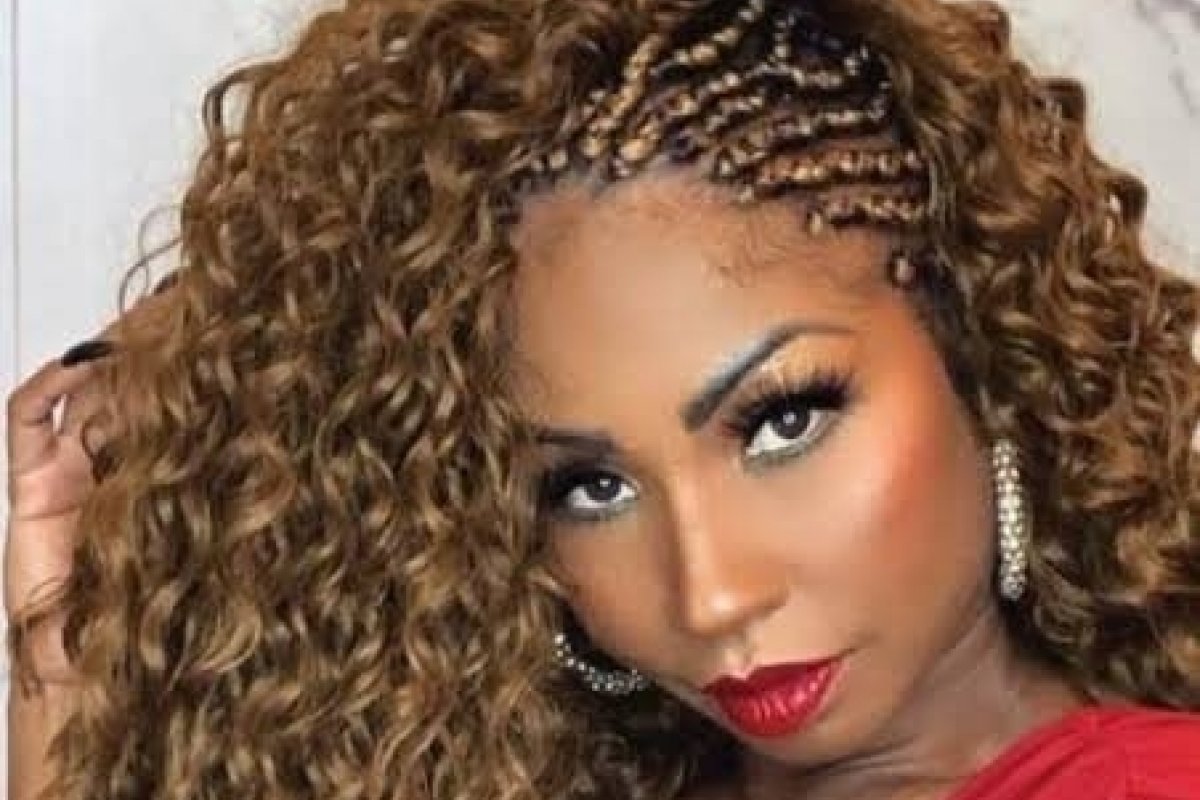 Musa de escola de samba carioca morreu de embolia pulmonar, aponta laudo