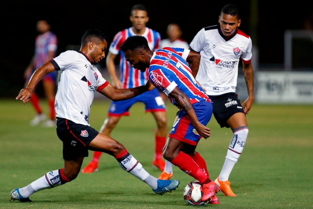 No segundo Ba-Vi do ano, Bahia e Vitória não saem do 0 a 0 pelo Baianão