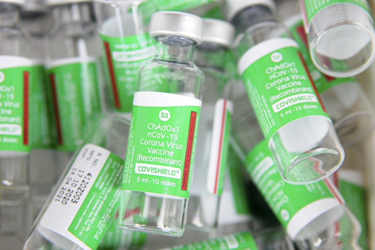 'Segura e eficaz', diz agência europeia sobre vacina Oxford