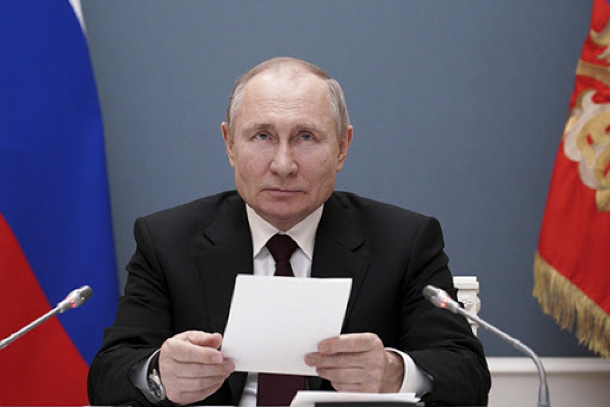 Em referencia acusação de "assassino" de Biden, Putin diz que "Um reconhece o outro"