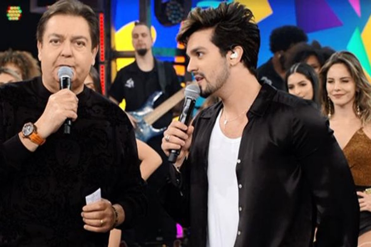 Faustão coloca Luan Santana ''em um beco sem saída'' e o questiona sobre casamento