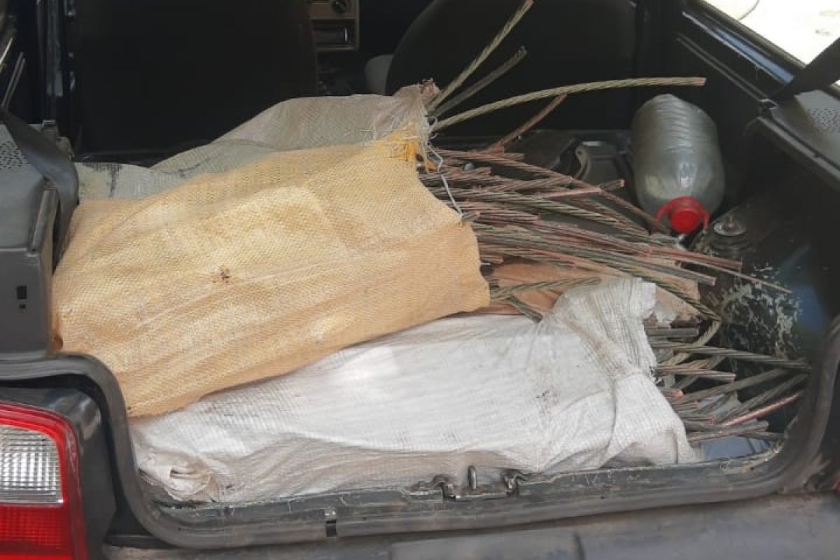 Cinco pessoas são presas por roubo de cobre e organização criminosa em Salvador