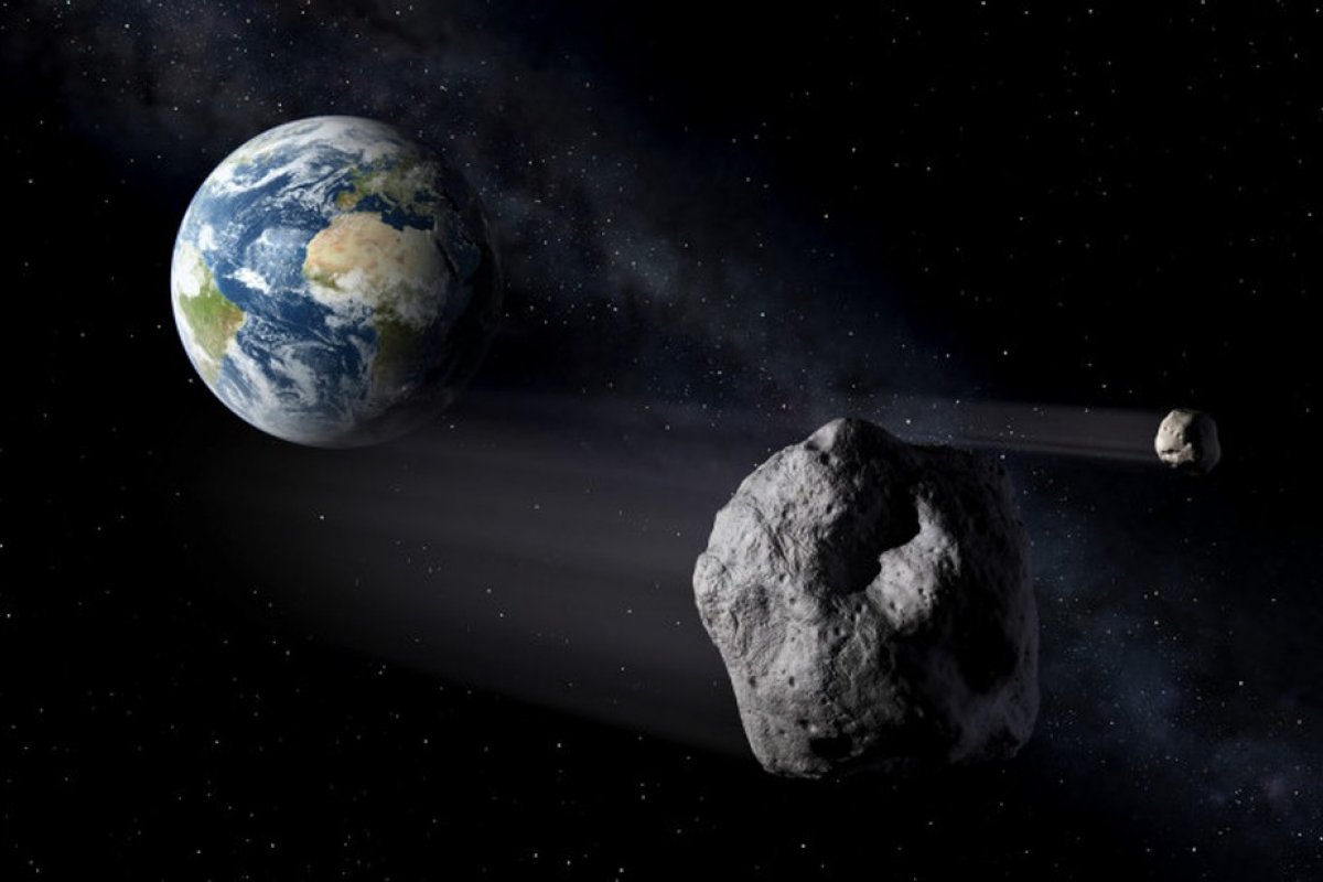 Asteroide classificado como "potencialmente perigoso" passará próximo à Terra neste domingo a 124 mil km/h