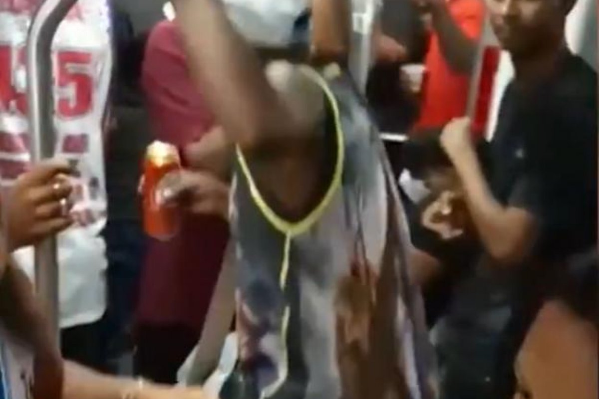 Vídeo: Baile funk e aglomeração são promovidos em trem no Rio de Janeiro