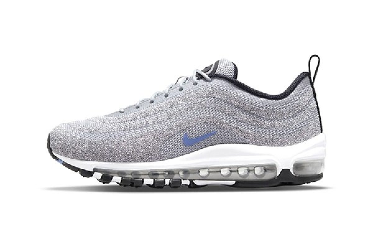 Joia nos pés: Nike e Swarovski lançam tênis com cristais!