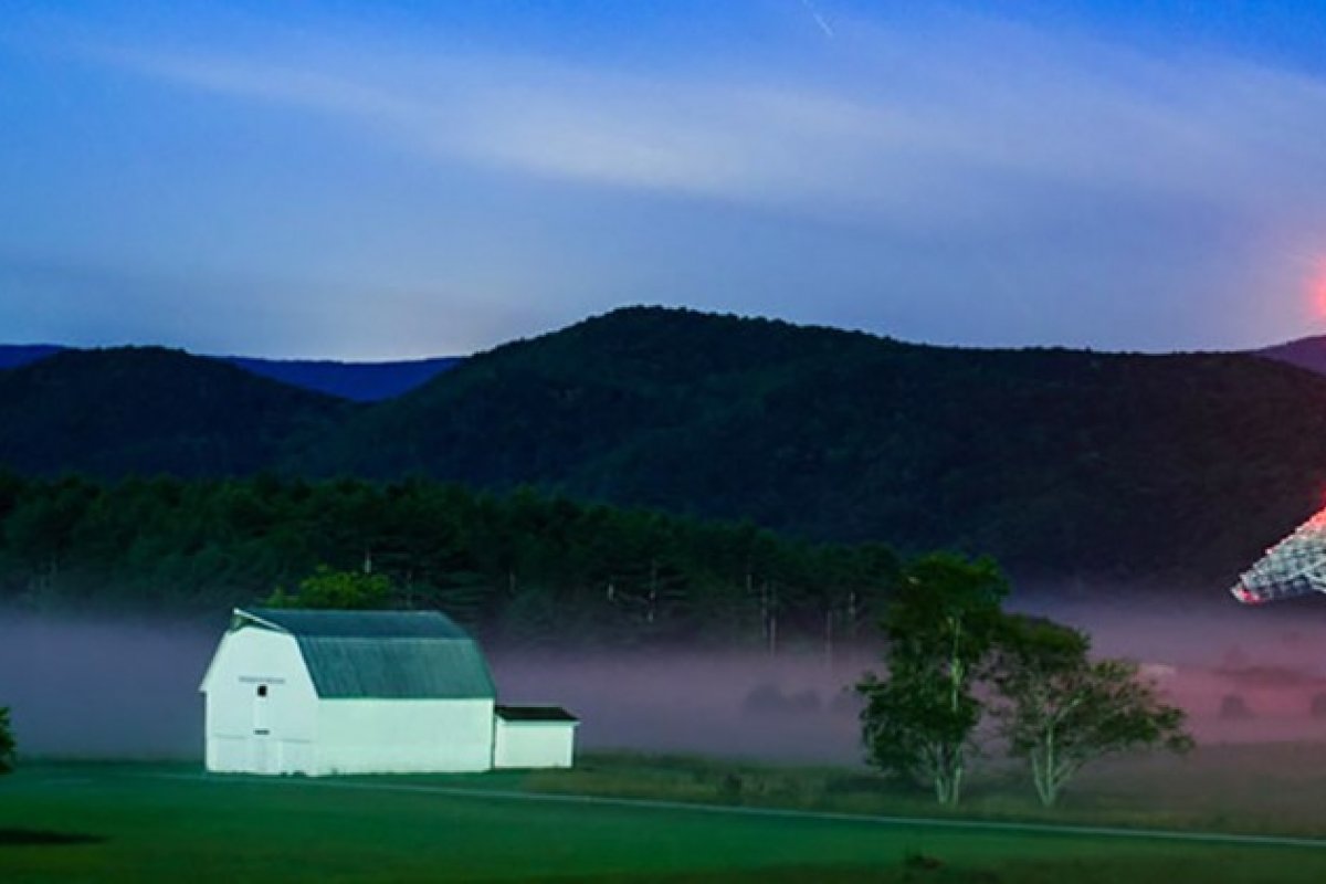 Moléculas complexas de carbono são detectadas pela primeira vez no espaço