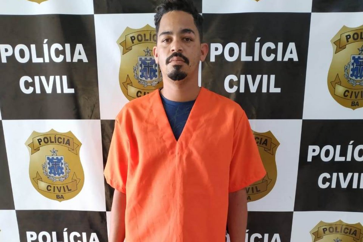 Homem é preso suspeito de agredir a própria mãe em Eunápolis