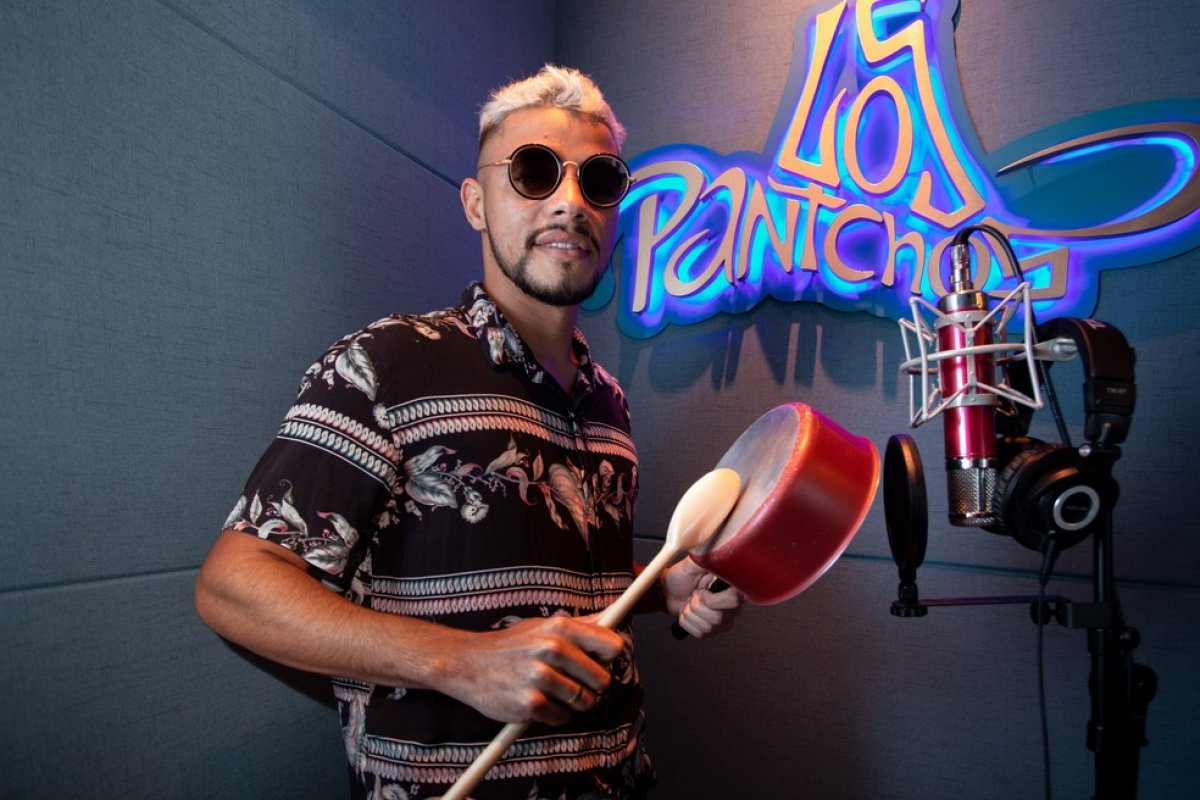 Após Cardi B pedir para gravar "Surtada", DJ JS Mão de Ouro se diz honrado pelo reconhecimento do brega-funk