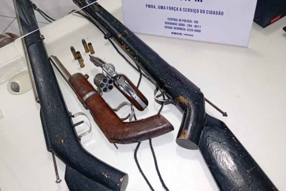 Suspeito de tráfico morre durante confronto com a polícia em Vera Cruz