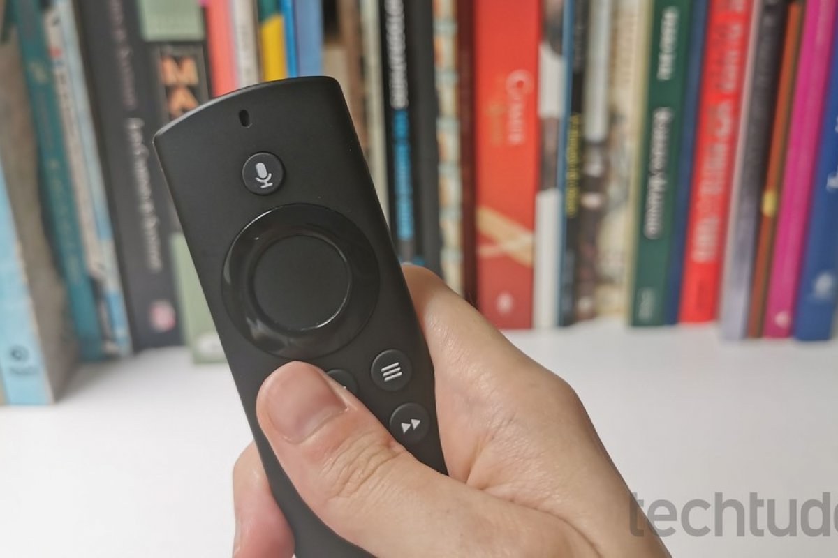 Novo Fire TV Stick chega ao Brasil com Alexa e versão 4K