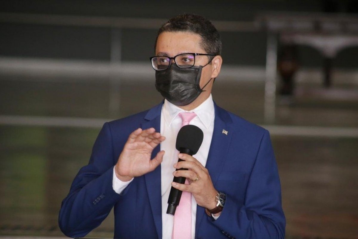 Secretarias dizem que ministério aceitou pedido e voltou atrás em alterações no sistema sobre mortes por Covid-19