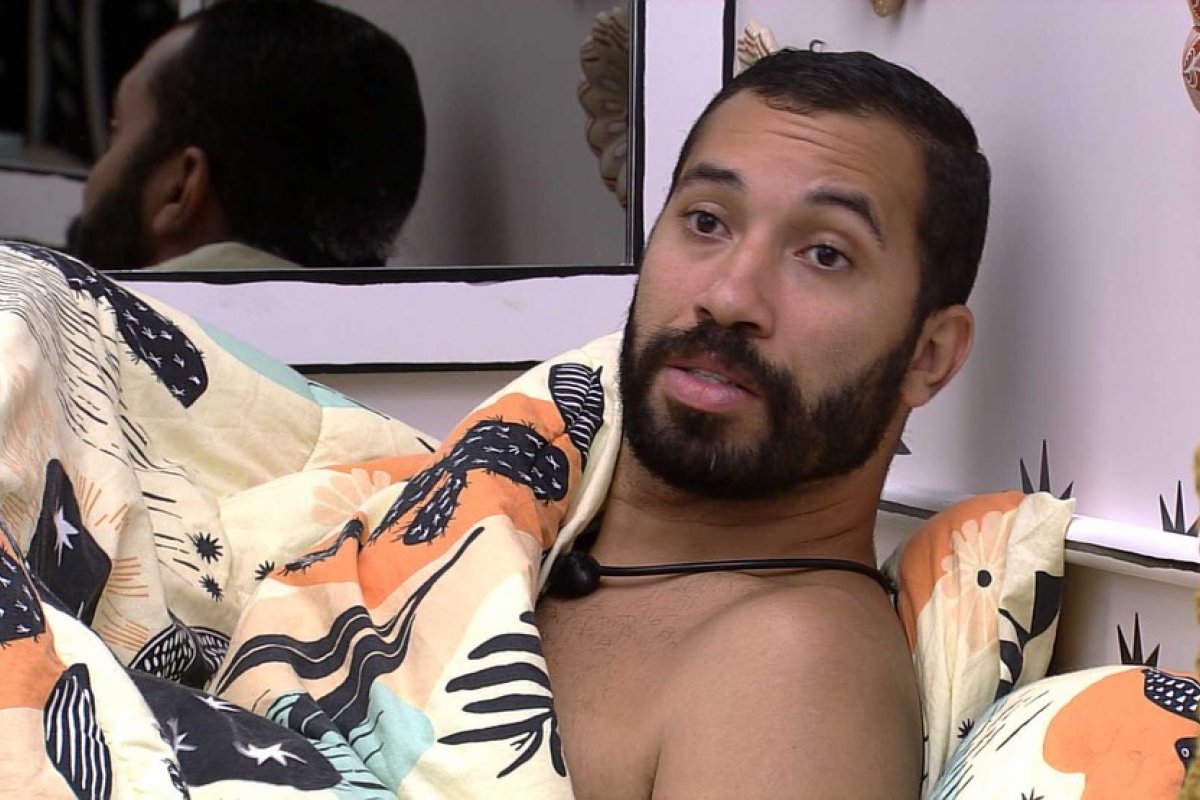 BBB21: ‘Falsa do caralh*’, detona Gil sobre Juliette