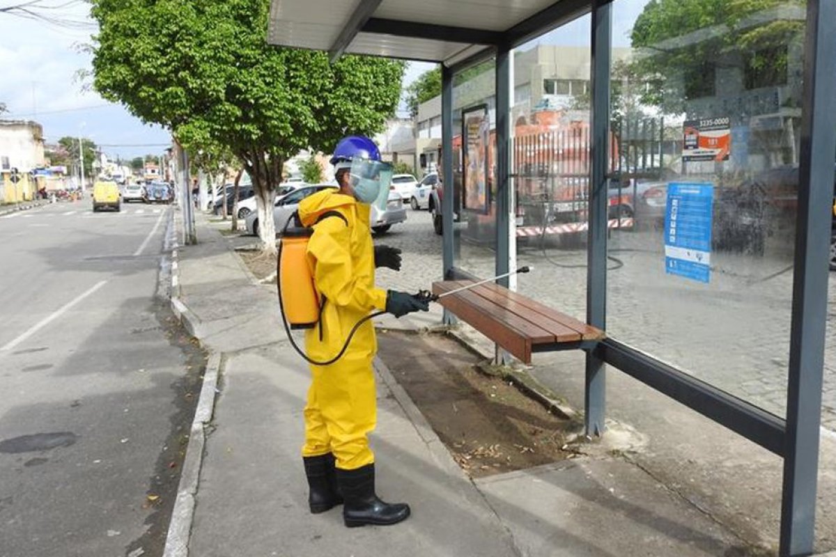 150 vagas temporárias na área de higienização contra o avanço da Covid-19