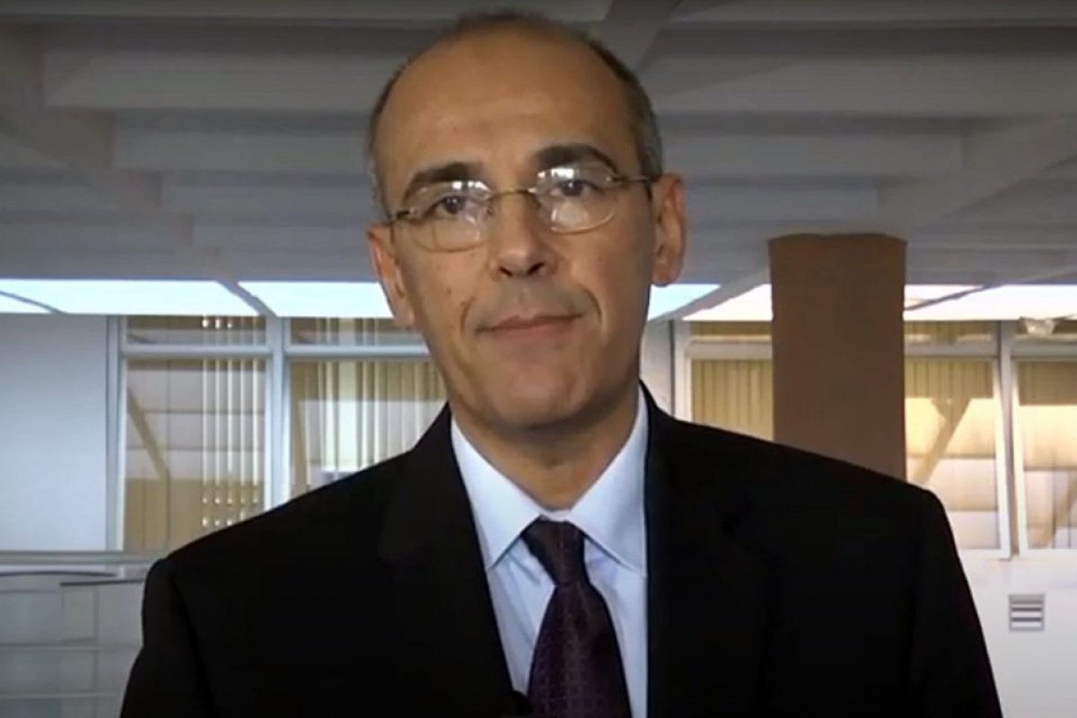 "Essa argumentação não é verdadeira" diz Presidente do CFM sobre ineficácia do tratamento precoce para Covid-19