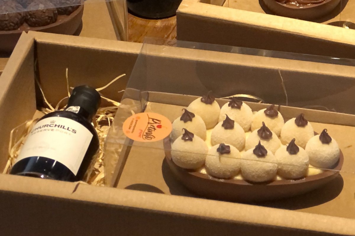 Grand Cru Salvador monta kits de vinhos e ovos para a Páscoa