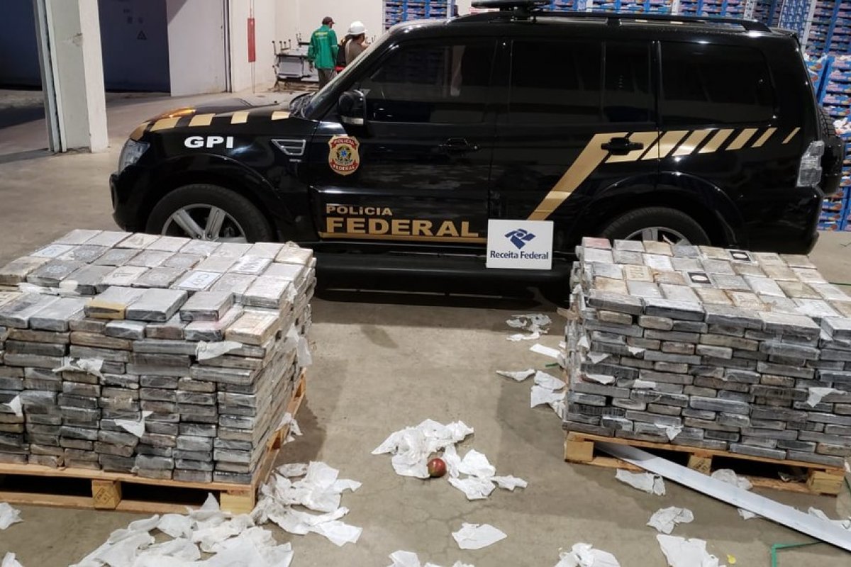 Operação Alba Vírus, em Salvador, combate tráfico internacional de entorpecentes