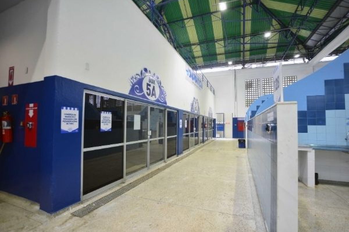 Mercado municipal de Água de Meninos, em Salvador, passa por desinfecção na segunda (29)