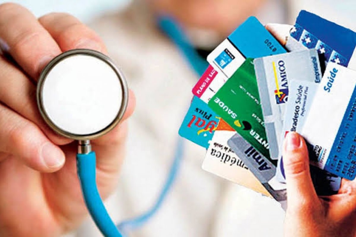 Governo federal defende suspensão dos reajustes dos planos de saúde