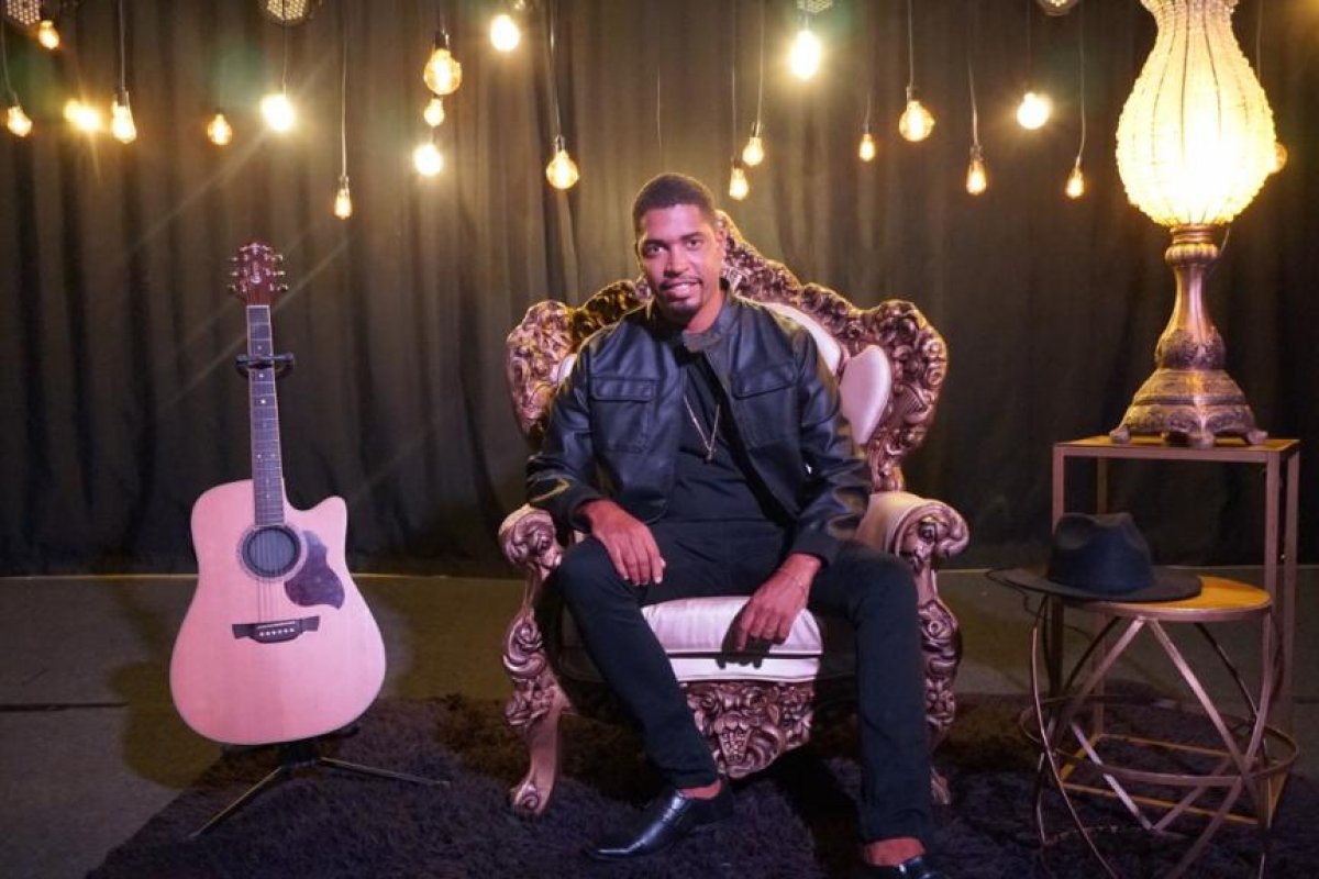 Raffinha Oliver lança segundo single autoral, “SOS”