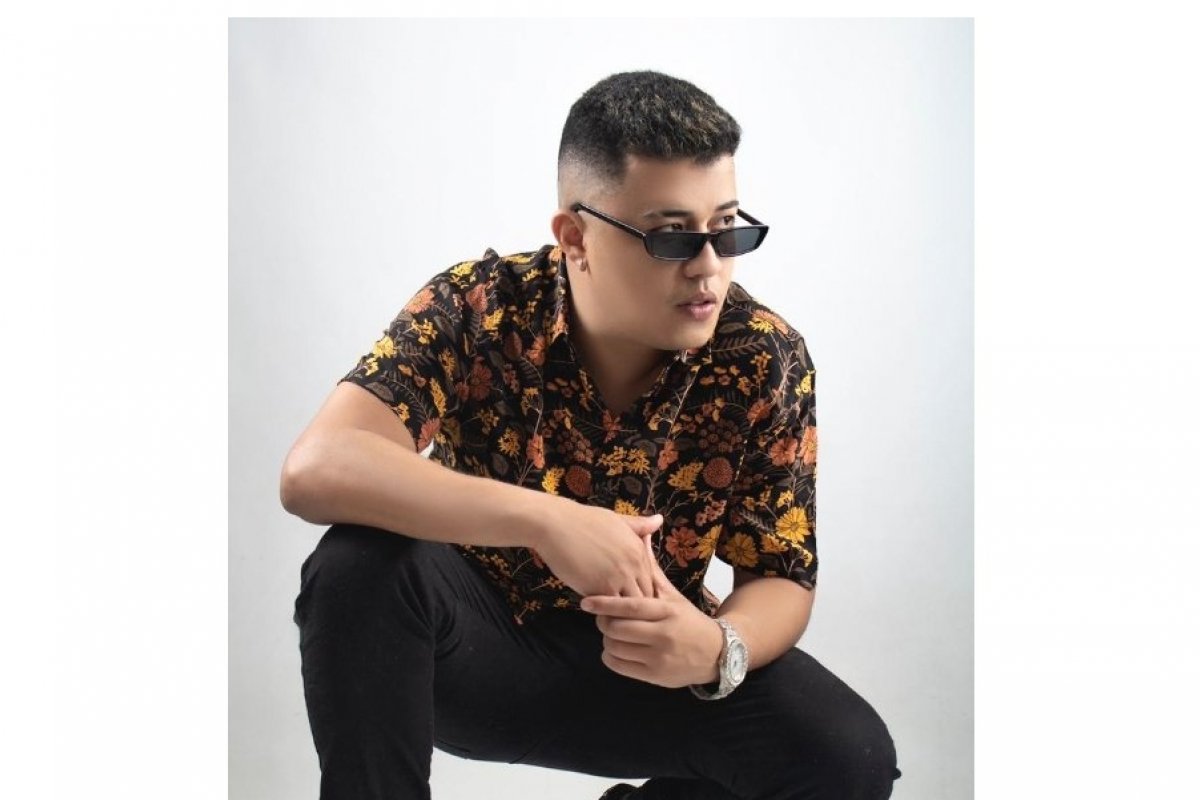 Jovem pernambucano sai da vida humilde para o estrelato com o bregafunk