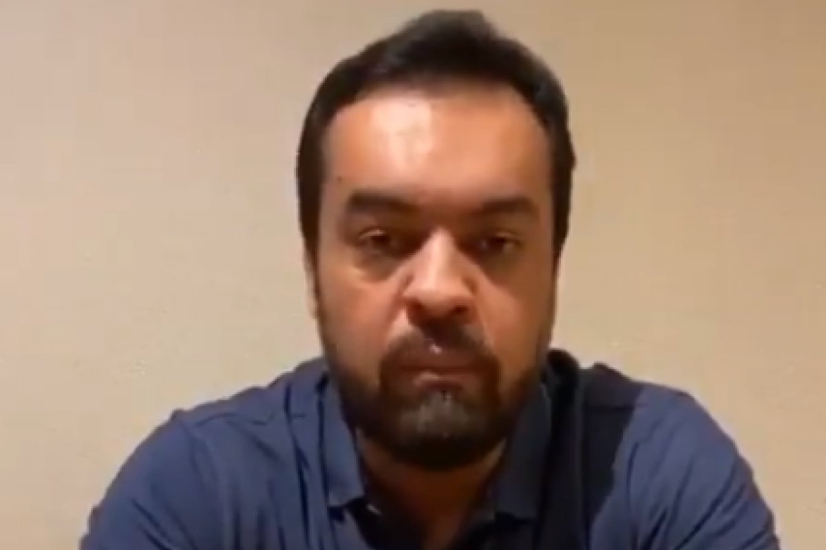 Vídeo: "Queria reconhecer meu erro aqui a toda população fluminense", diz governador do Rio