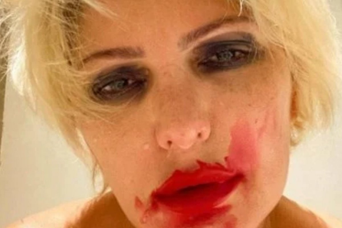 Fogo no parquinho! Antonia Fontenelle rebate crítica de Maria Gadu na web: “Caiu no ostracismo”