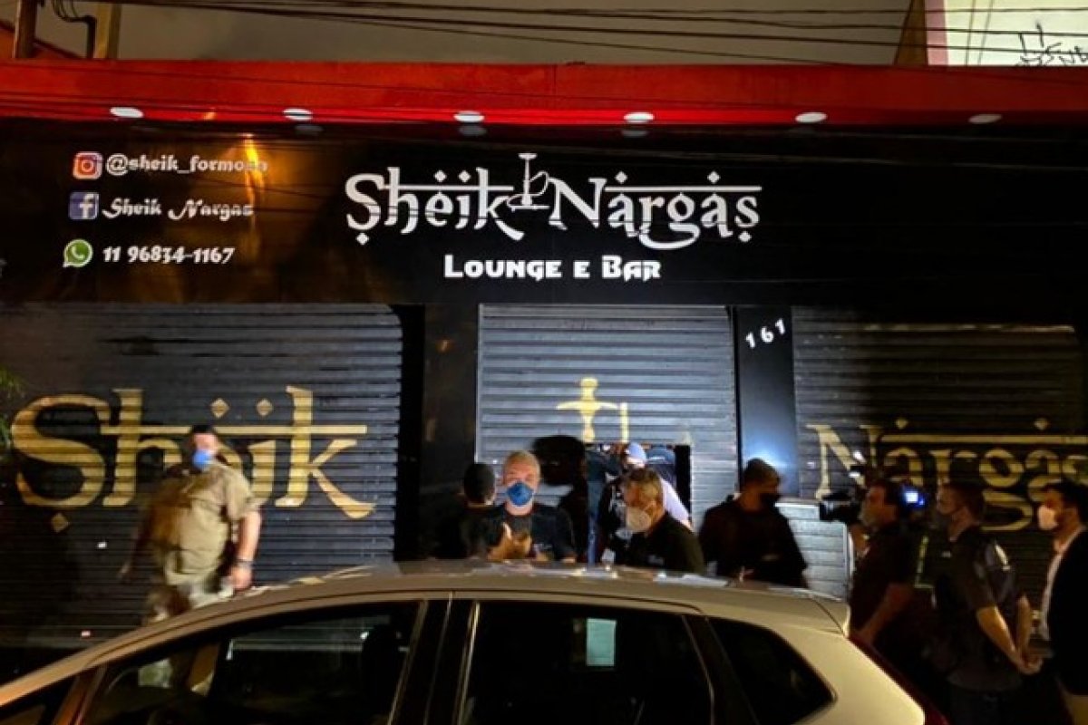 Fiscalização interrompe festa clandestina na zona leste de SP