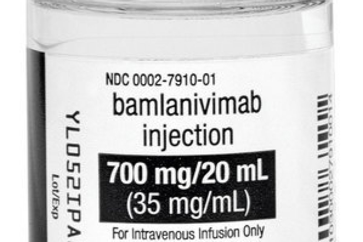 Técnicos da Anvisa analisam uso emergencial de coquetel de anticorpos contra covid