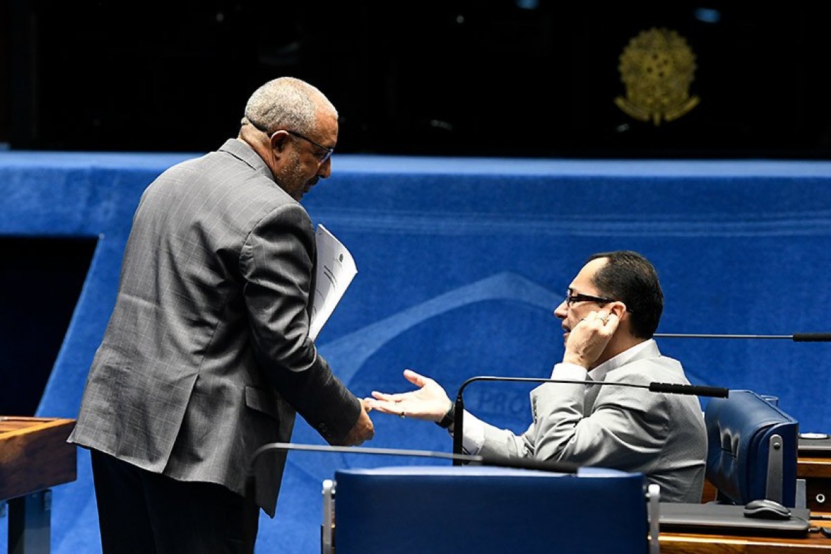 Análise da PEC da Mobilidade avança no Plenário do Senado