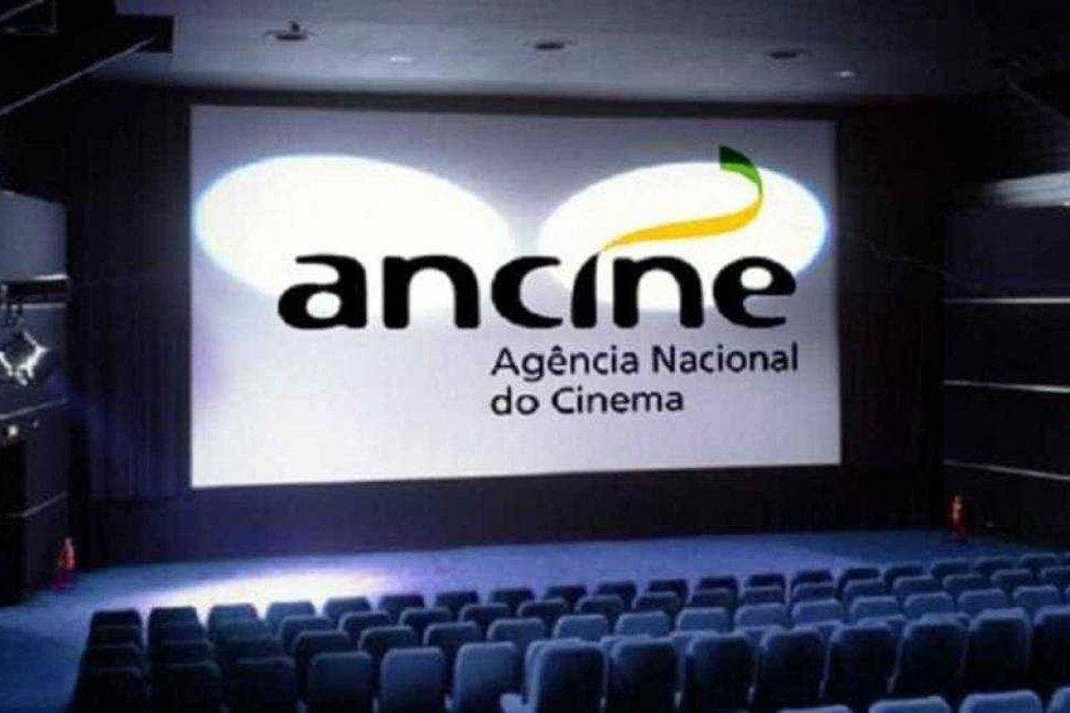 Ancine demite funcionários e ordena estudos para cortar mais custos