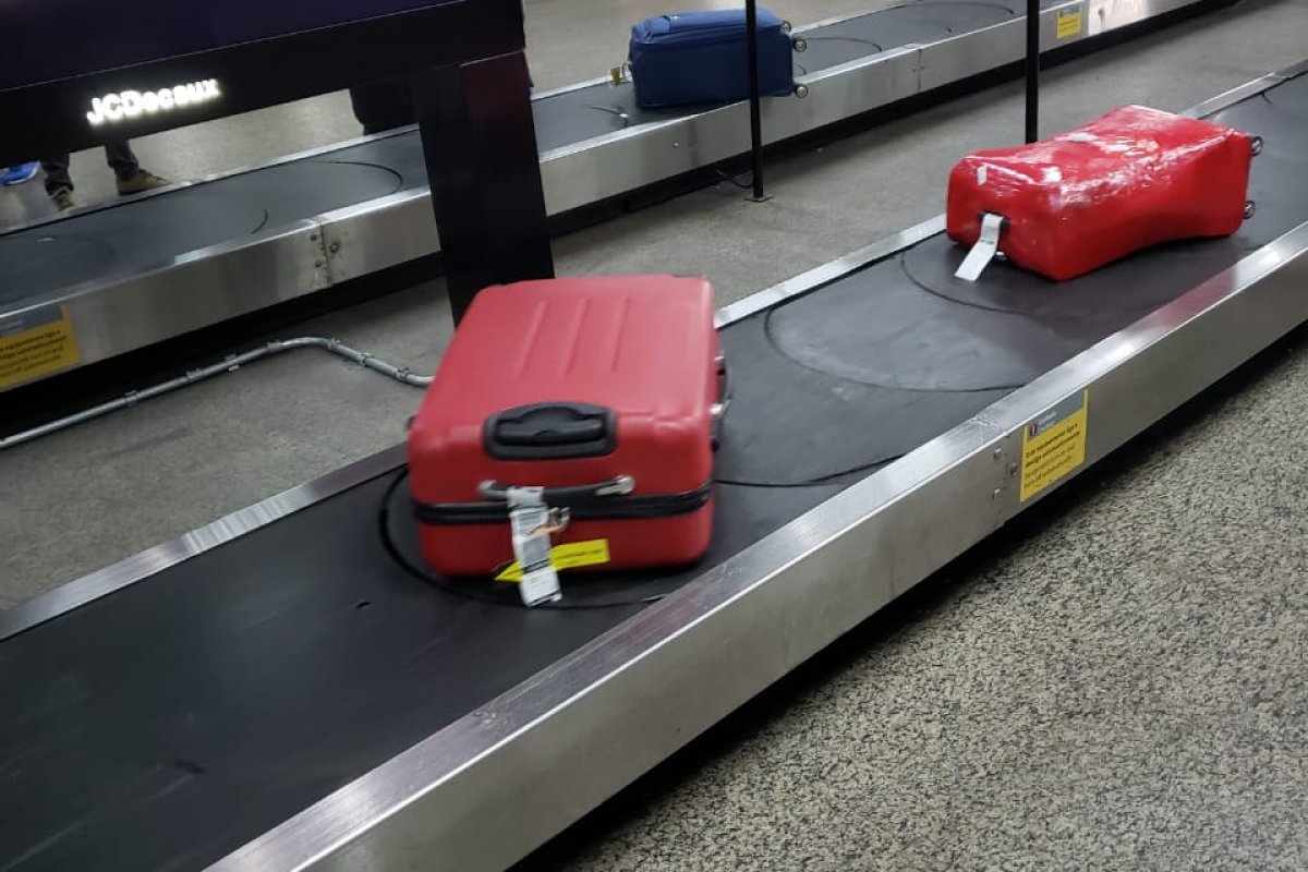 Veto a bagagem gratuita em voos poderá ser decidido nesta quarta-feira (28)