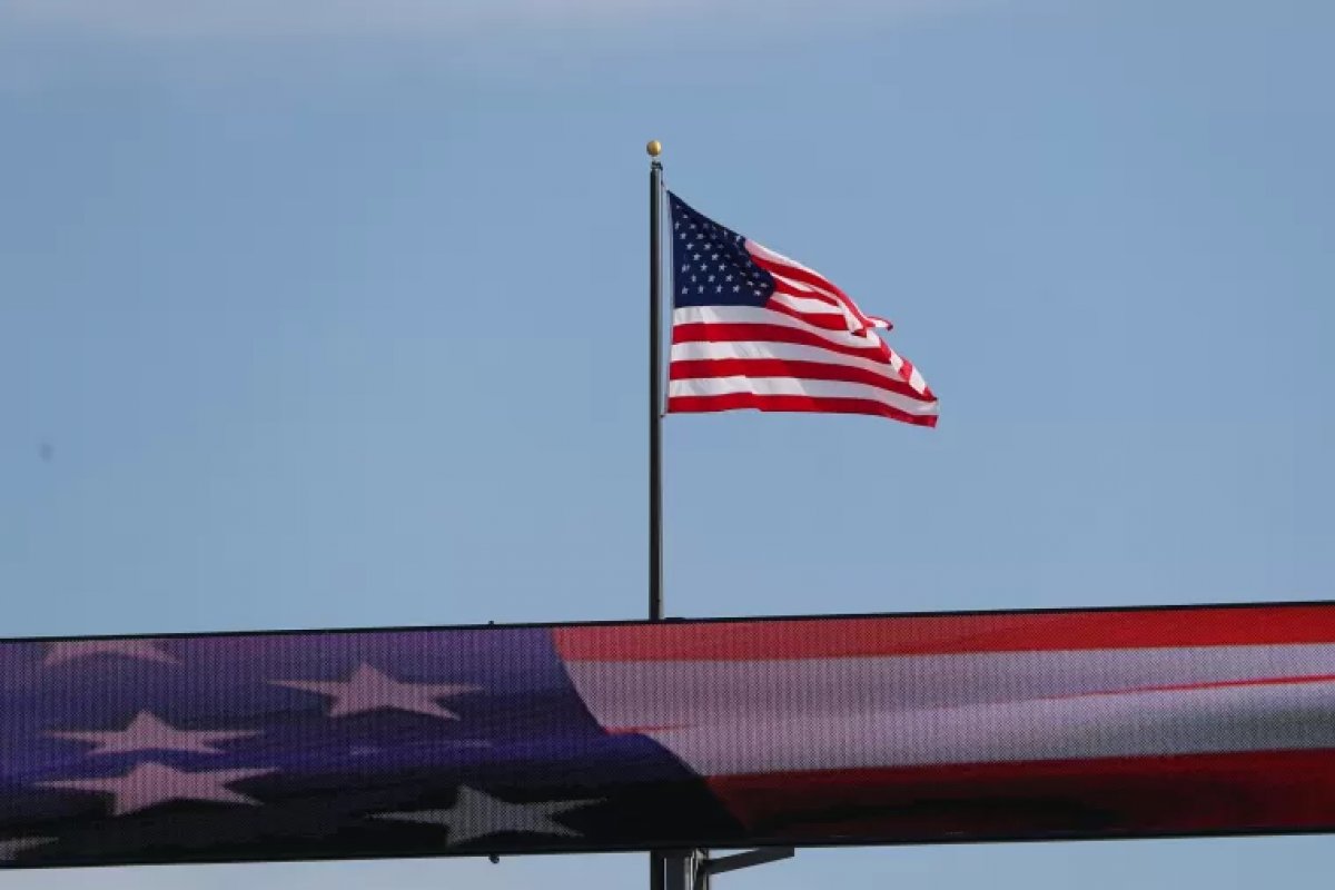 Nos EUA, pedidos de auxílio-desemprego sobem 61 mil na semana, a 719 mil