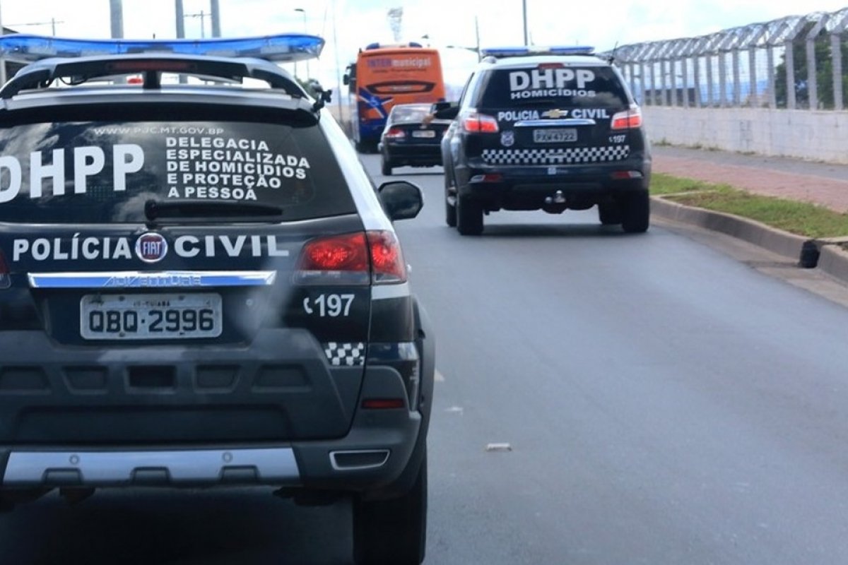 Homem é preso no MT suspeito de matar companheira e fingir que ela estava viajando