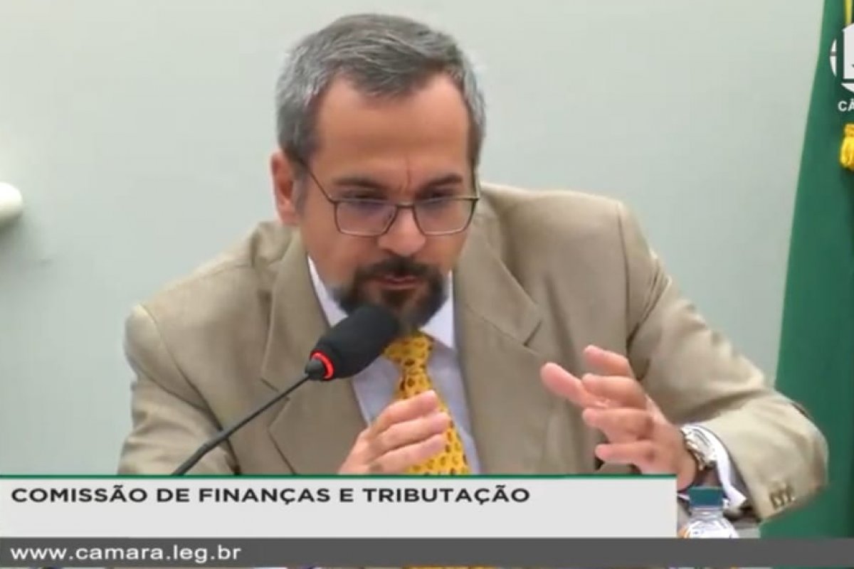 Finanças, tributações e programas voltados para Educação são debatidos na Câmara dos Deputados