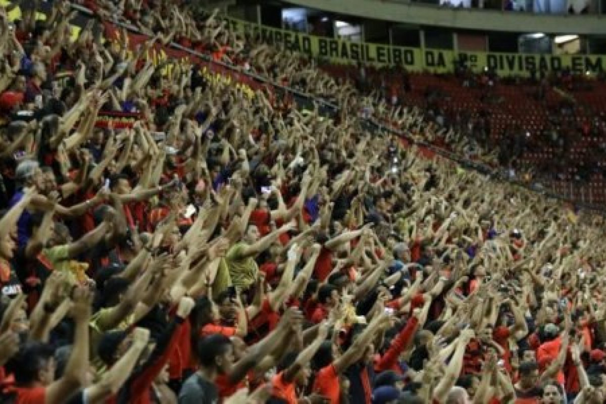 CBF e clubes estudam protocolo de retorno do público aos estádios no segundo semestre