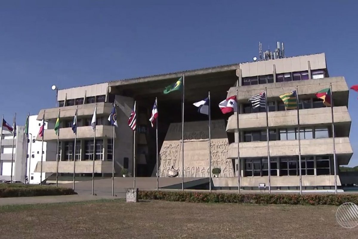 AL-BA reabre gabinetes de deputados a partir desta segunda-feira (5)