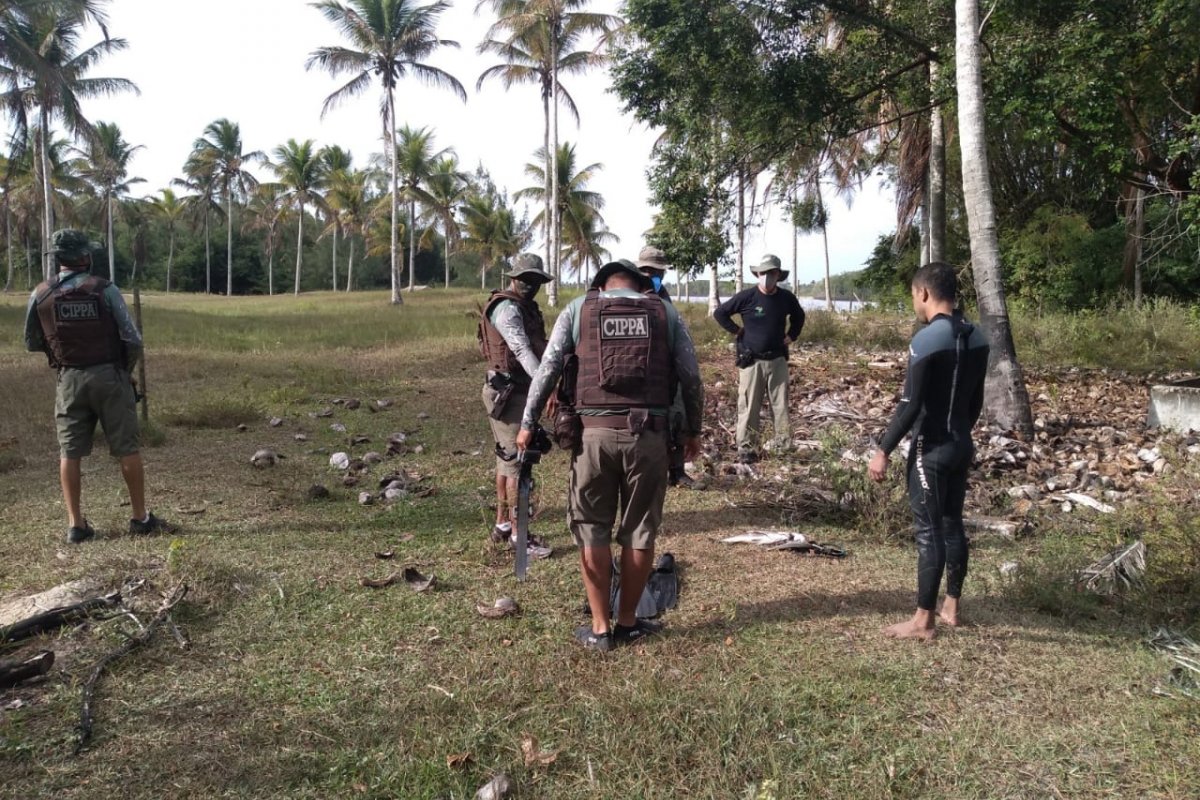 Vídeo: morador de Canavieiras, na Bahia, denuncia CIPPA de ameaçá-lo e apreender pescado