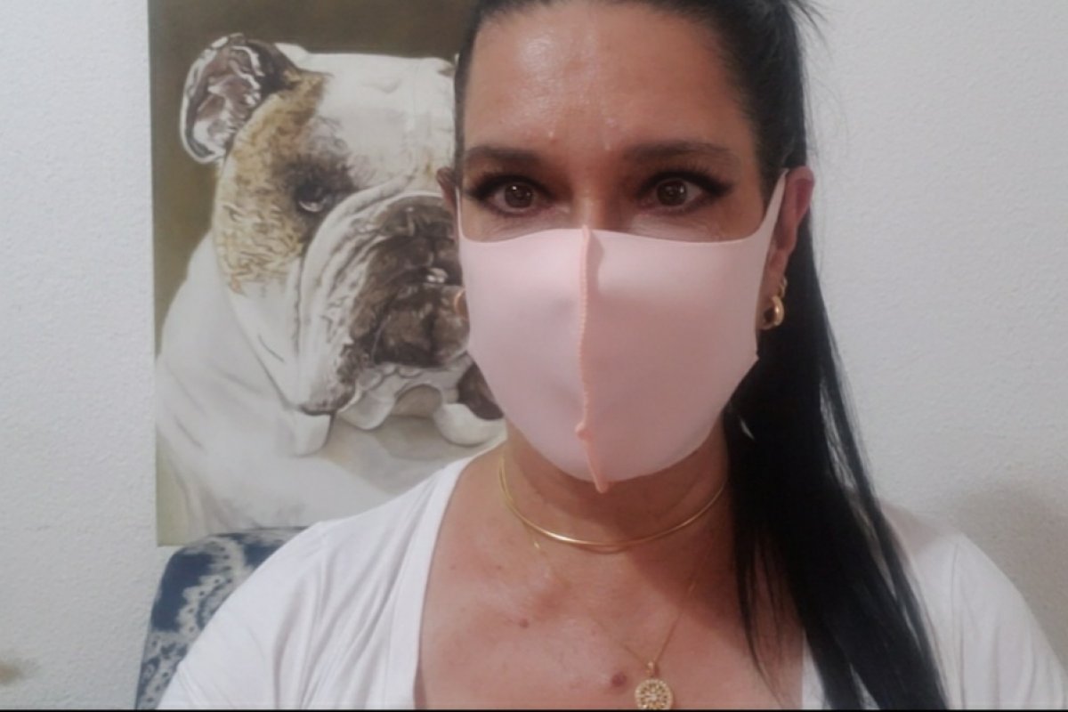 Ana Bittar participa de mais uma iniciativa em prol da campanha "USE MÁSCARA"