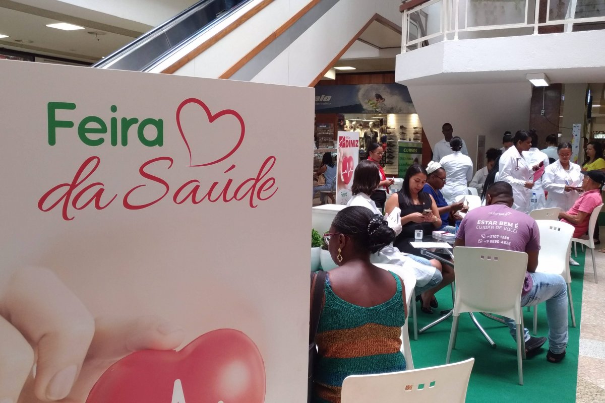 Shopping de Salvador promove feira de saúde com atendimentos gratuitos