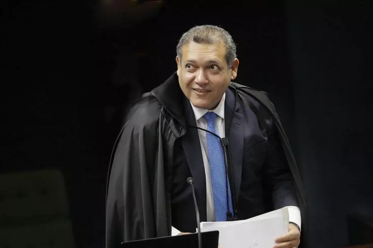 "O momento é mais de bom senso e não de hipocrisia", diz Nunes Marques sobre o fechamento dos templos