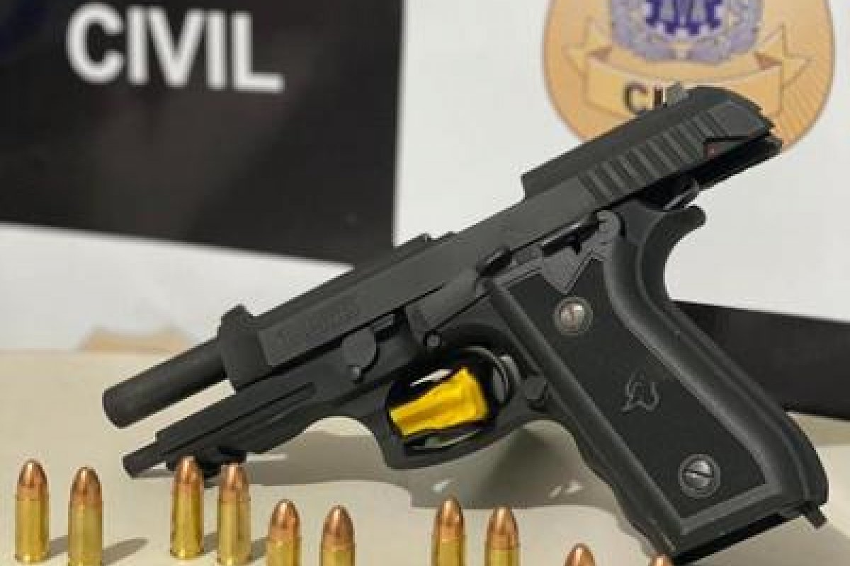 Homem é preso com arma e munições dentro de veículo em Araci