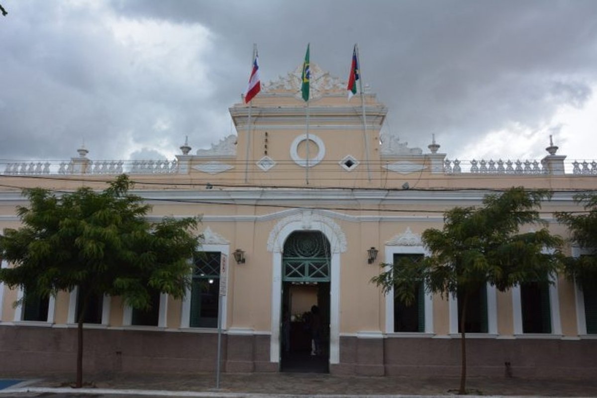 Vacinação com 1ª dose da Covid-19 fica suspensa pelo segundo dia em Vitória da Conquista