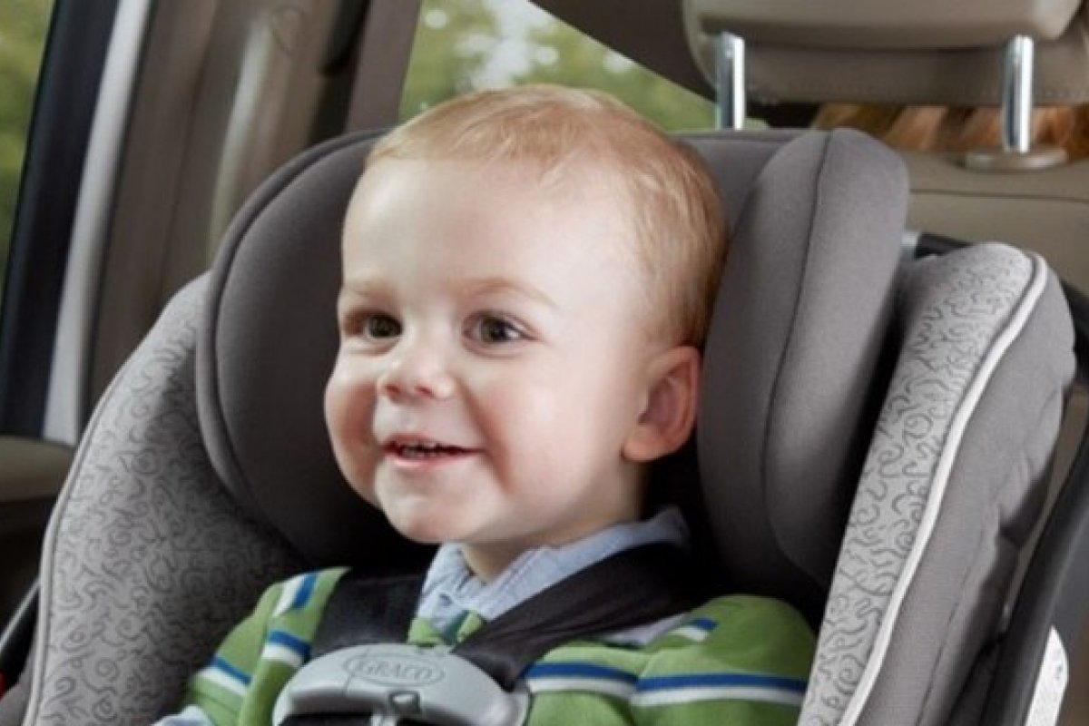 Nova lei de trânsito adota regras mais duras para transporte de crianças