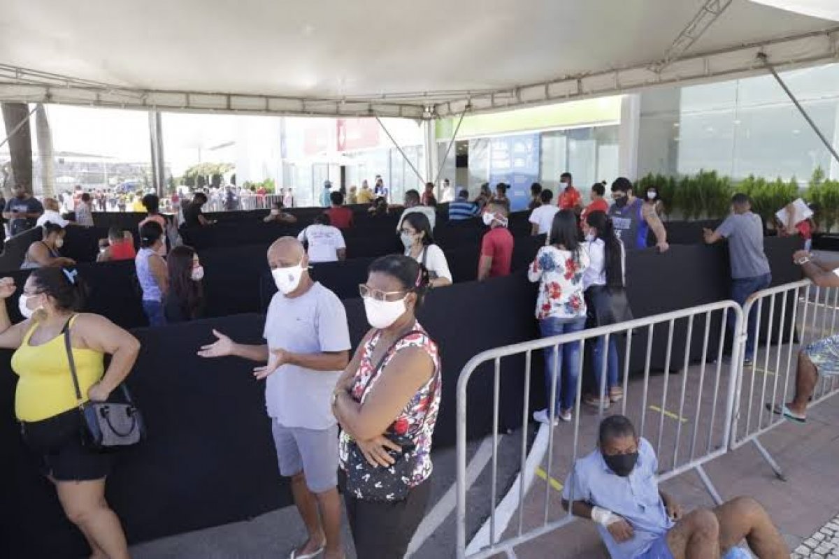 Sindilojas quer ampliação do horário de funcionamento do comércio