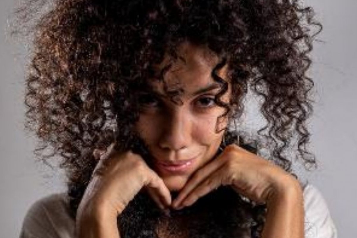 Cantora Bia Maia lança nova música nas plataformas digitais!