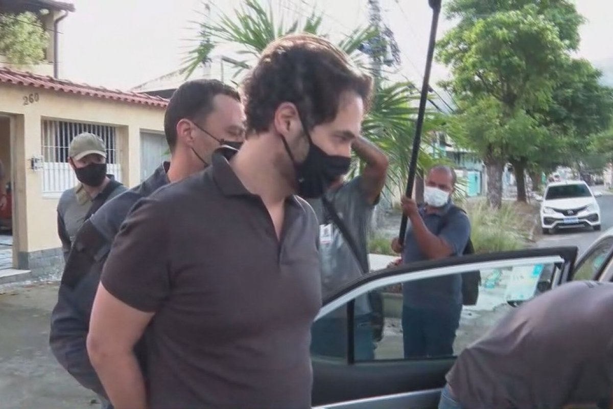 Polícia prende Dr. Jairinho e mãe de Henry pela morte do menino