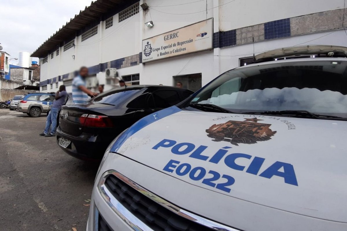 Número de assalto a ônibus em Salvador tem queda de mais de 45%, afirma Polícia Civil