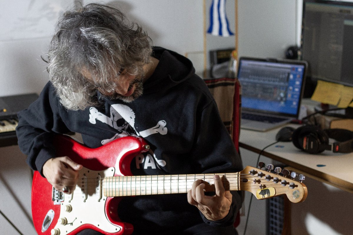 Sonora Fantasma estreia com o single 'O Provável e o Possível'