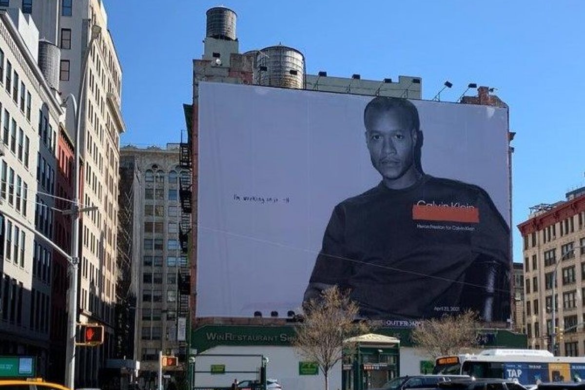 Calvin Klein lançará coleção com Heron Preston!